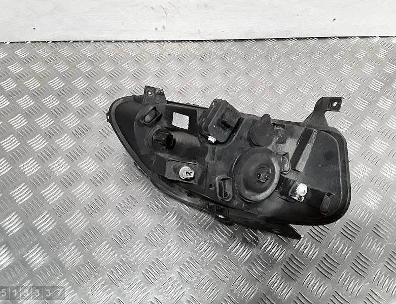 VOLKSWAGEN Fox 2 generation (2003-2009) Фара передняя правая e91228 33100997