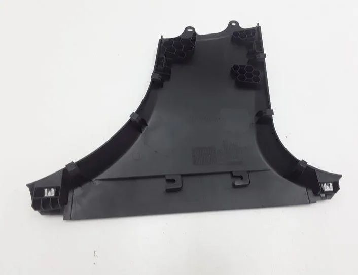 MERCEDES-BENZ C-Class W205/S205/C205 (2014-2023) Labās puses statņu apdare A2056900025 20555662