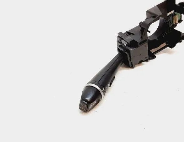 VOLVO XC90 1 generation (2002-2014) Wiper Control 30739218 20557390