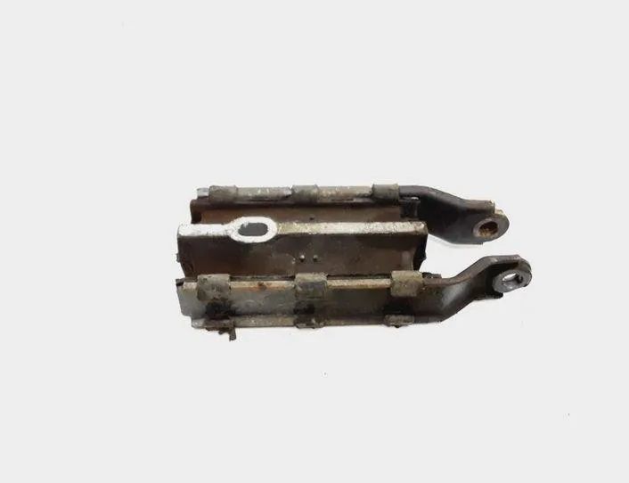 VOLVO S60 2 generation (2010-2020) Priekšējais motora stiprinājums 31262935 20564085