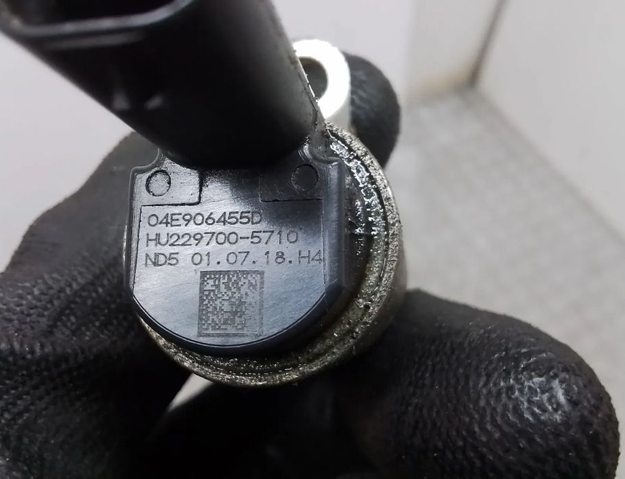 VOLKSWAGEN Jetta 7 generation (2018-2024) Crankshaft Position Sensor 04E906455D 28311028