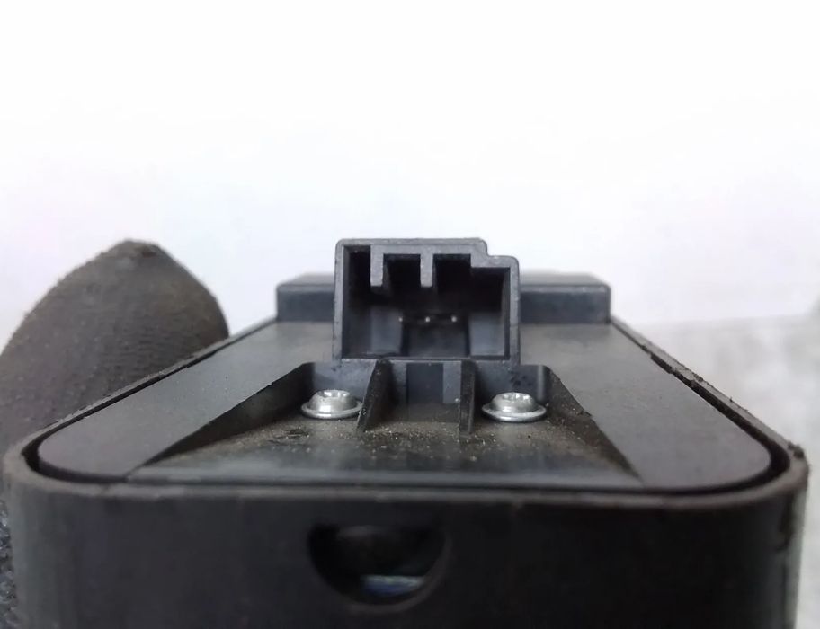 VOLVO V70 3 generation (2007-2020) Priekšējo kreiso durvju logu pacēlāja slēdži 30773269 30292275