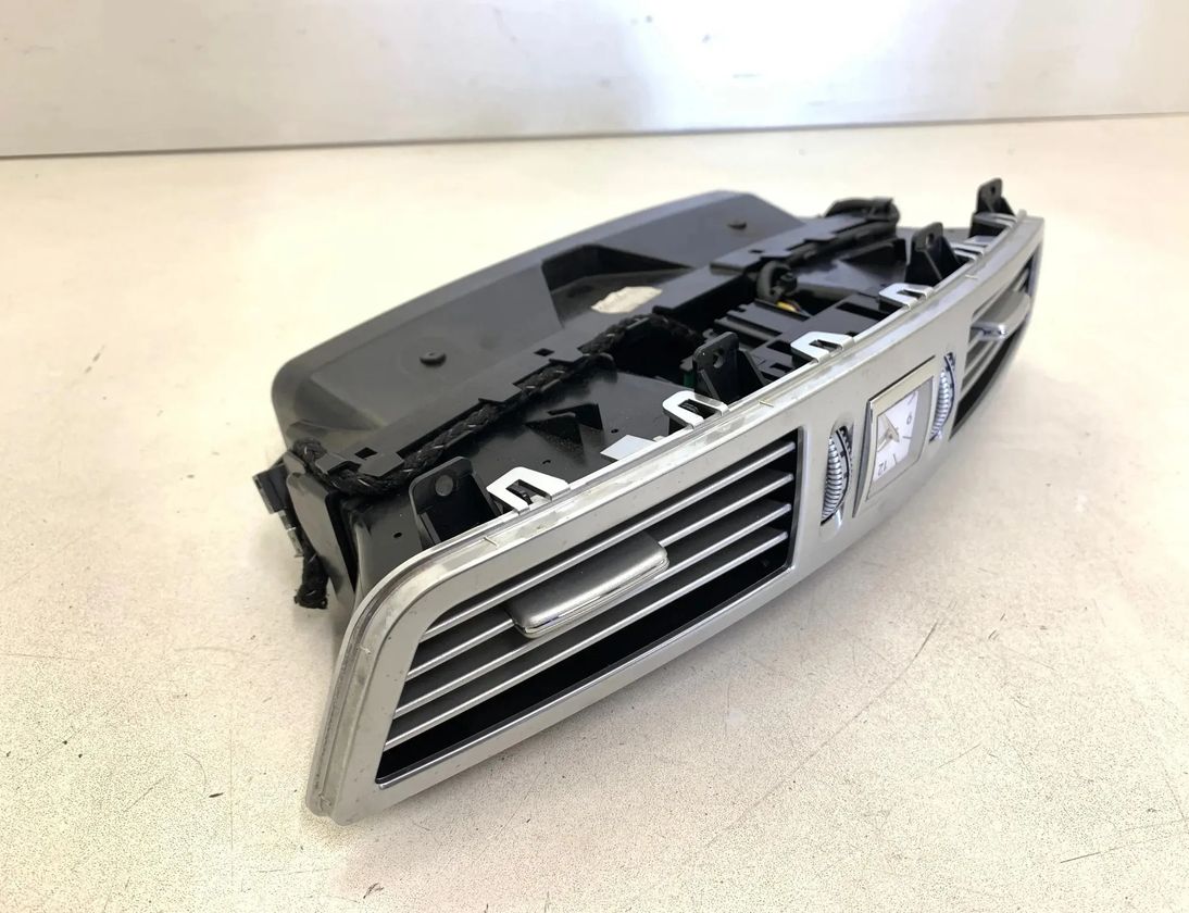 MERCEDES-BENZ S-Class W221 (2005-2013) Вентиляционные отверстия центральной консоли A2218300954 28565803