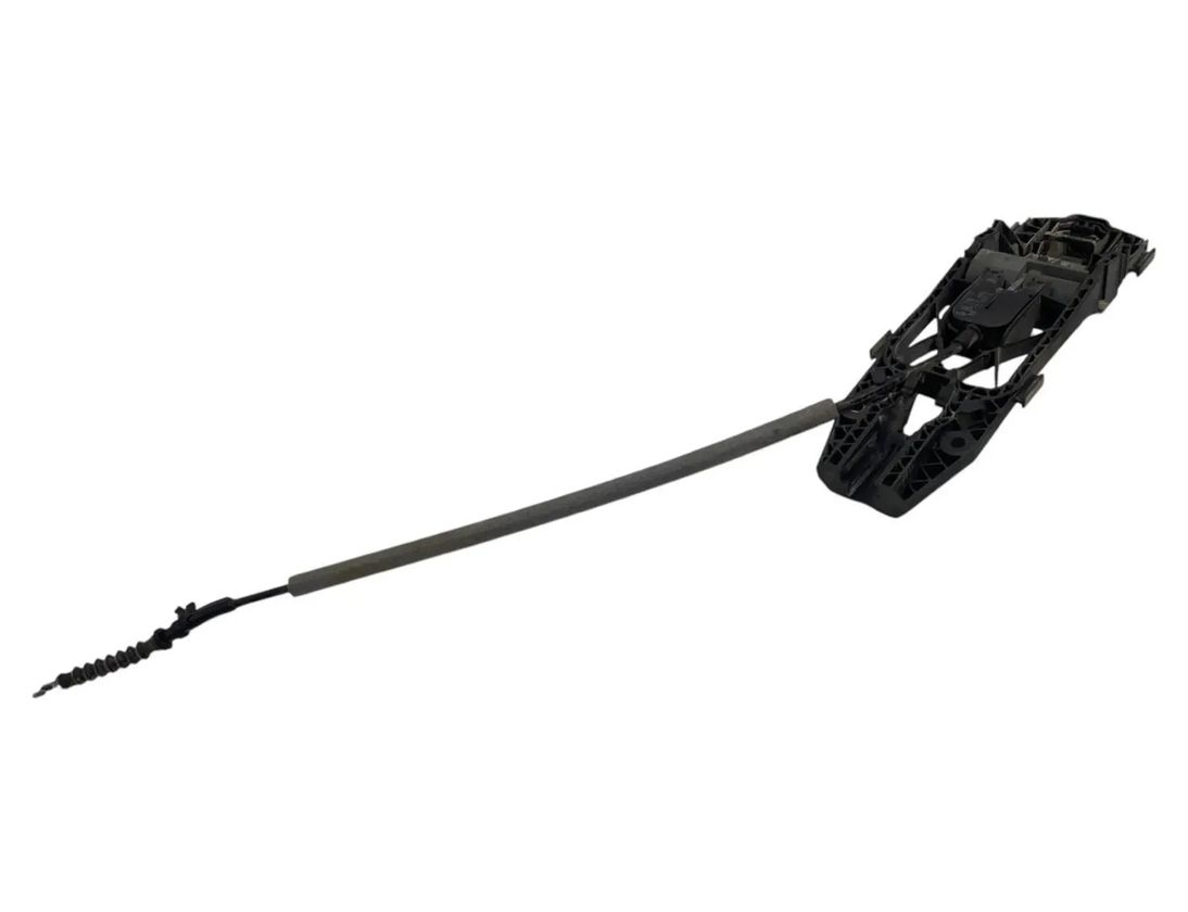 SKODA Yeti 1 generation (2009-2018) Priekšējo labo durvju iekšējā roktura rāmis/kronšteins 5N0837017E 28568136