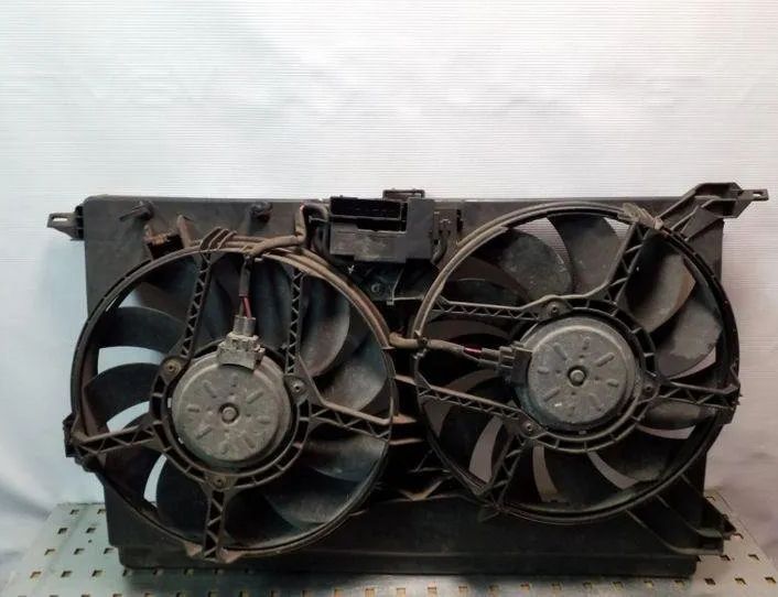 OPEL Vectra 1 generation (2010-2024) Dzinēja dzesēšanas ventilators/difuzors 874678E 25122753