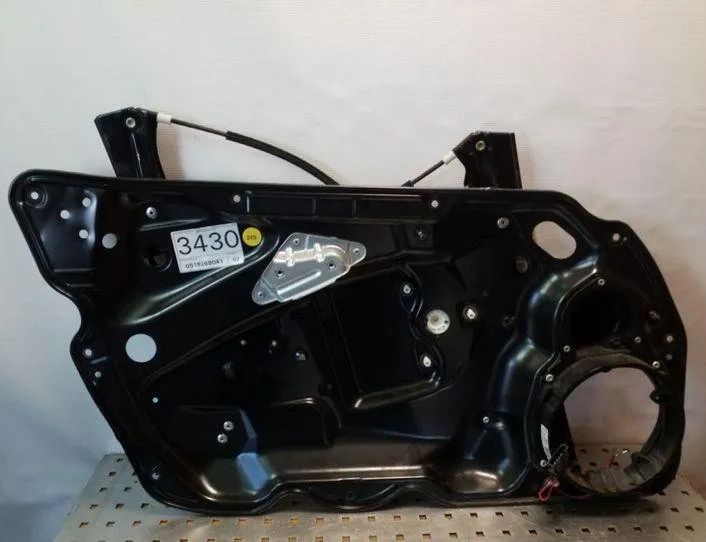 VOLKSWAGEN Passat Variant 1 generation (2010-2024) Aizmugurējo labo durvju logu pacēlājs 3C1837755F,980875100,980873101 25123263