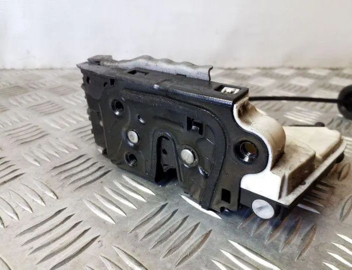 VOLKSWAGEN Sharan 2 generation (2010-2024) Priekšējo kreiso durvju slēdzene 5K2837015B 25141018