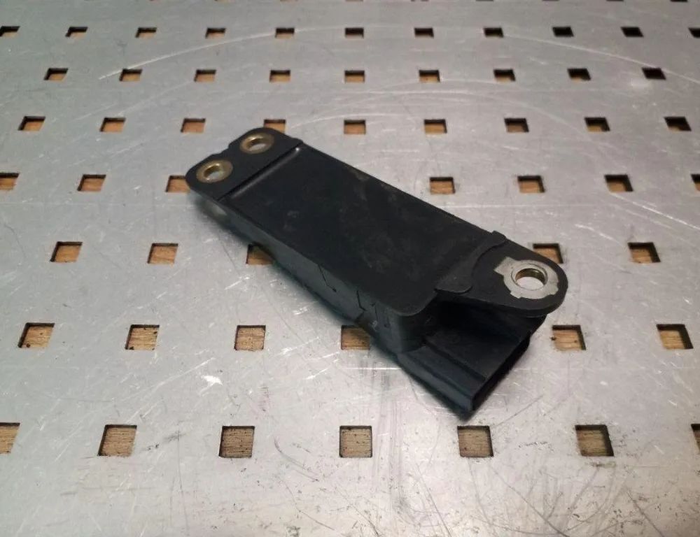 CHRYSLER Voyager 5 generation (2007-2020) Aizmugurējais labais trieciena sensors 5WY70120,04686748AF 32147994