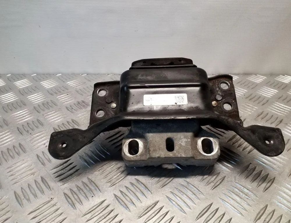 SKODA Octavia 3 generation (2013-2020) Подушка коробки передач 5Q0199555R 32150340