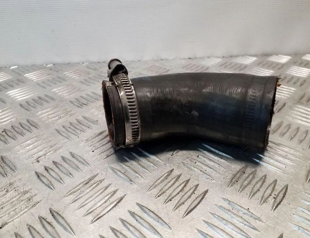 SKODA Octavia 3 generation (2013-2020) Intercooler Hose Pipe 04L145828G 32150367