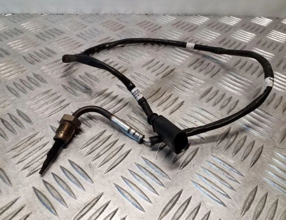 SKODA Octavia 3 generation (2013-2020) Датчик температуры выхлопных газов 04L906088BD 32150422