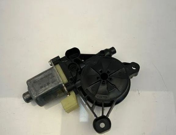 VOLKSWAGEN Tiguan 2 generation (2016-2024) Front Left Door Window Regulator Motor 5Q0959801A 31520809