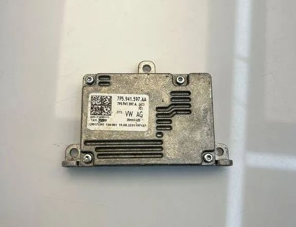 VOLKSWAGEN Tiguan 2 generation (2016-2024) Ksenona bloks 90173397,7P5941597AA 31521350