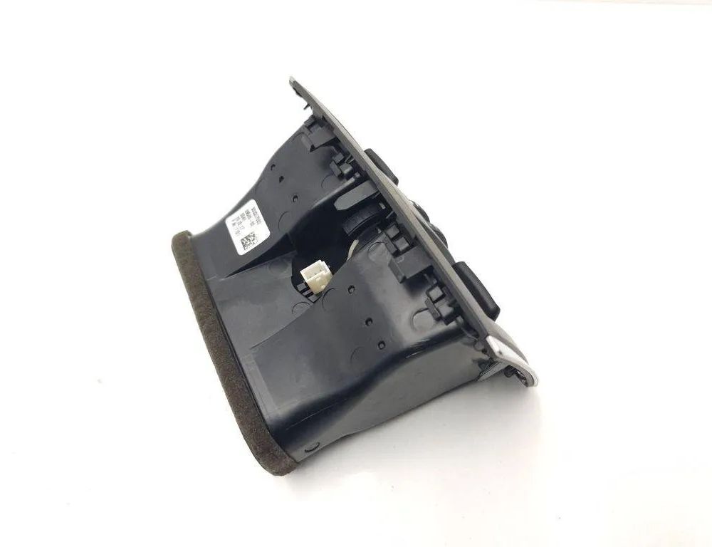 BMW 3 Series F30/F31 (2011-2020) Gaisa restes aizmugurē 16828110,9207330 31526487