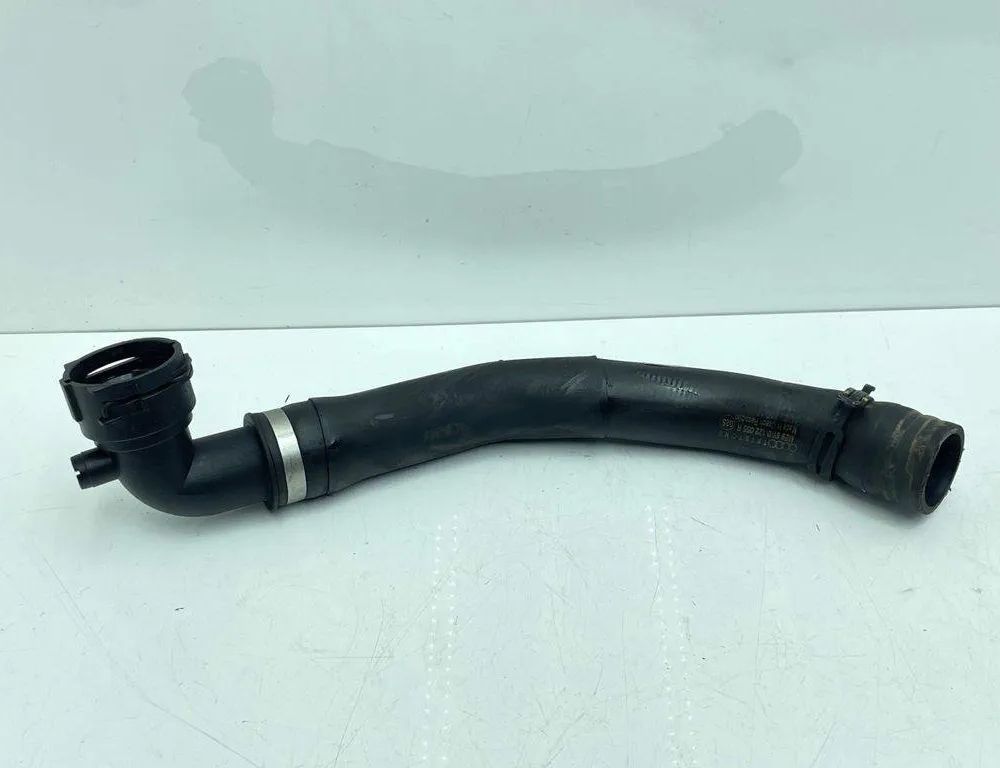 AUDI A4 allroad B9 (2016-2024) Dzesēšanas šļauka / truba 8W0122055R 31531981