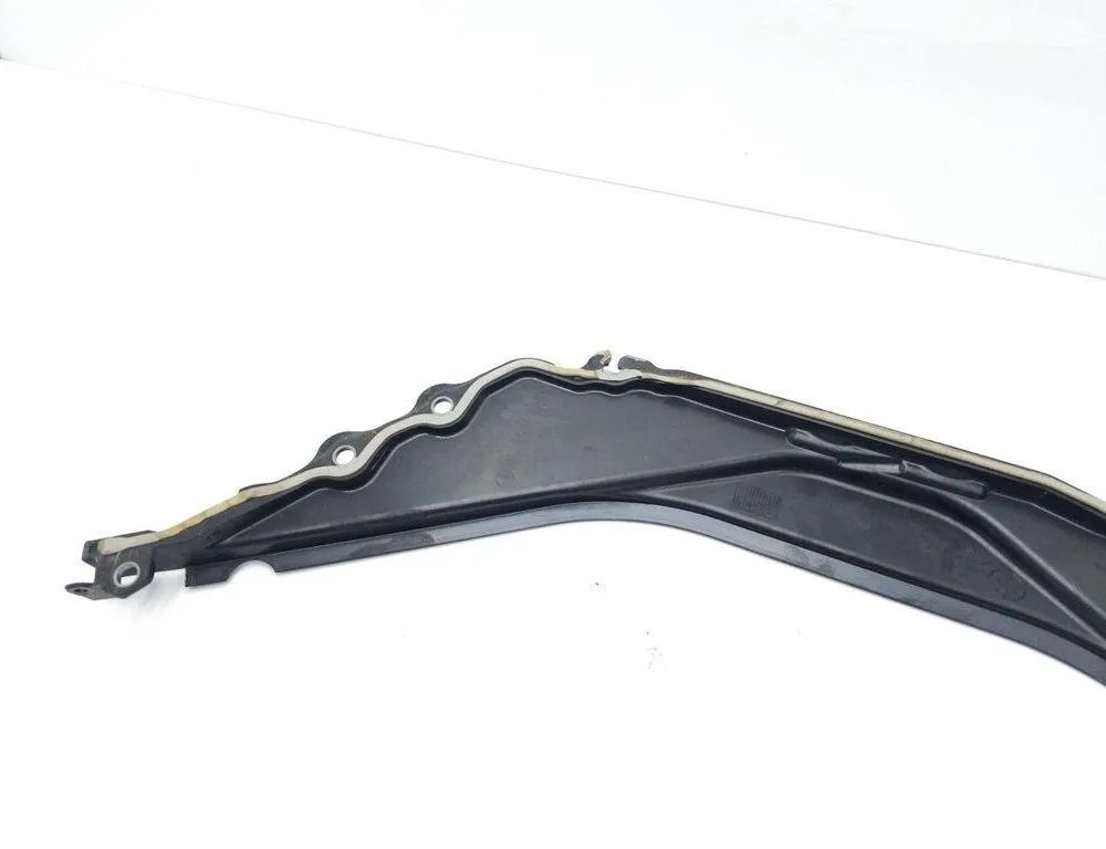 BMW 2 Series F22/F23 (2013-2020) Citas motora nodalījuma detaļas 7331243 31532436