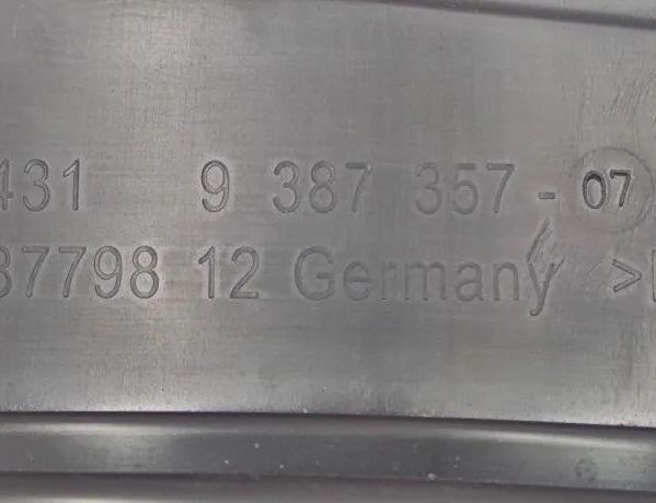 BMW i4 1 generation (2021-2024) Другие части внутренние двигателя 9387357 31533328