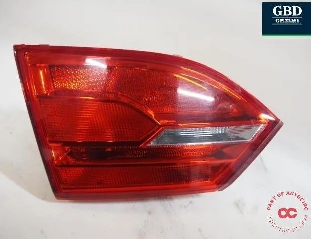 VOLKSWAGEN Jetta 6 generation (2010-2018) Aizmugurējais kreisais lukturis bagāžniekā 5c6945093a 30870856