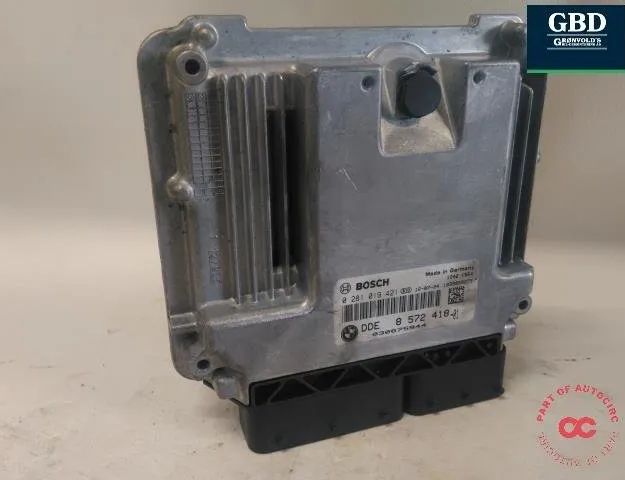 BMW X3 F25 (2010-2017) Kreisās puses luktura kronšteina stiprinājums 13618576333,8572418-01 30874409