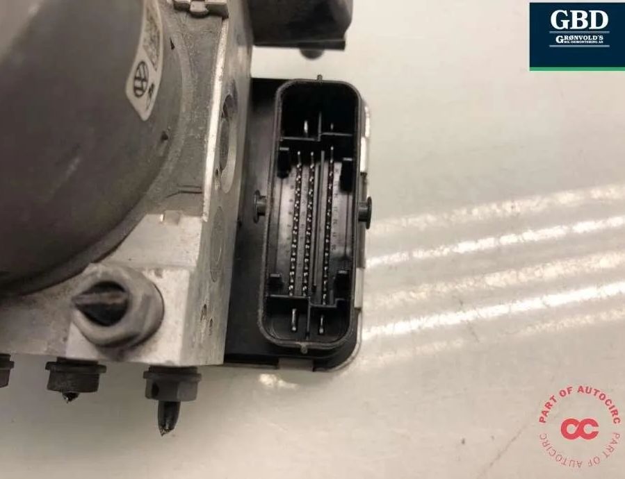 VOLKSWAGEN Caddy 4 generation (2015-2020) Блок управления ABS 7e0614517m,7e0907379p 30883172