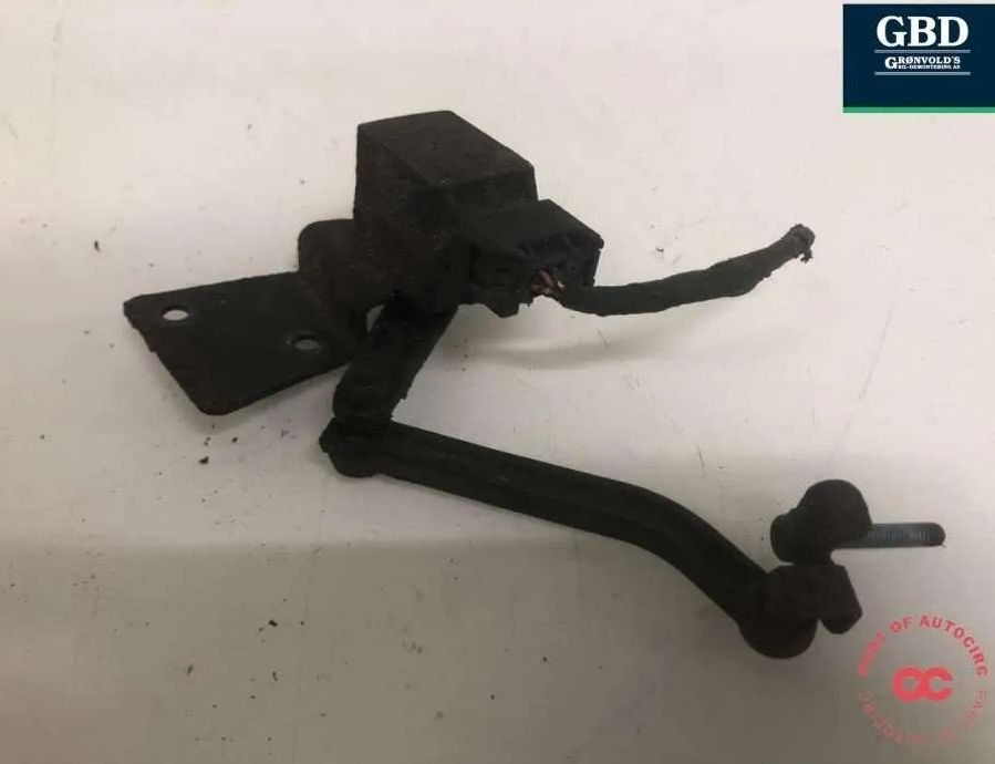 MERCEDES-BENZ GL-Class X164 (2006-2012) Priekšējais kreisais līmeņa sensors a0105427717,a1643202332,a1643200532 30889318