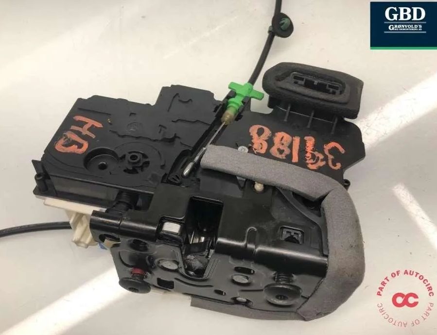 PORSCHE Taycan 1 generation (2019-2023) Замок передней левой двери 4n0839016b 31704997