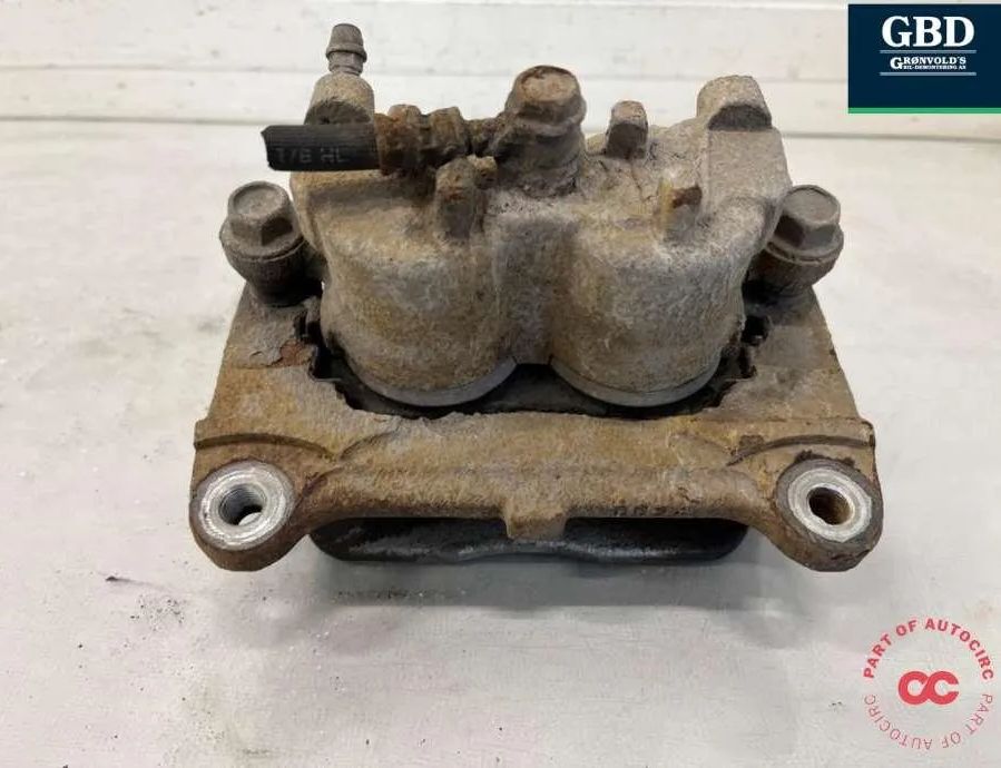 MITSUBISHI Outlander 3 generation (2012-2023) Priekšējais kreisais bremžu suports 4605b471 32987890