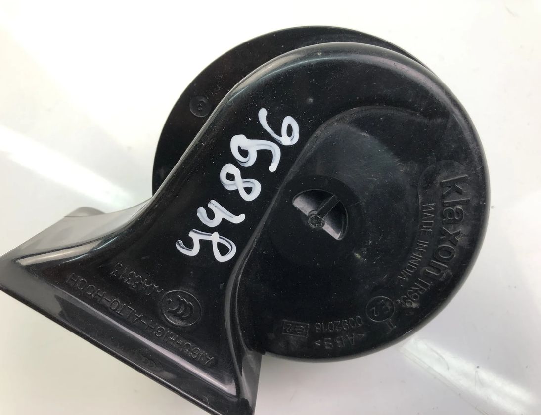 SEAT Leon 2 generation (2005-2012) Сирена сигнализации 6935987 14687151