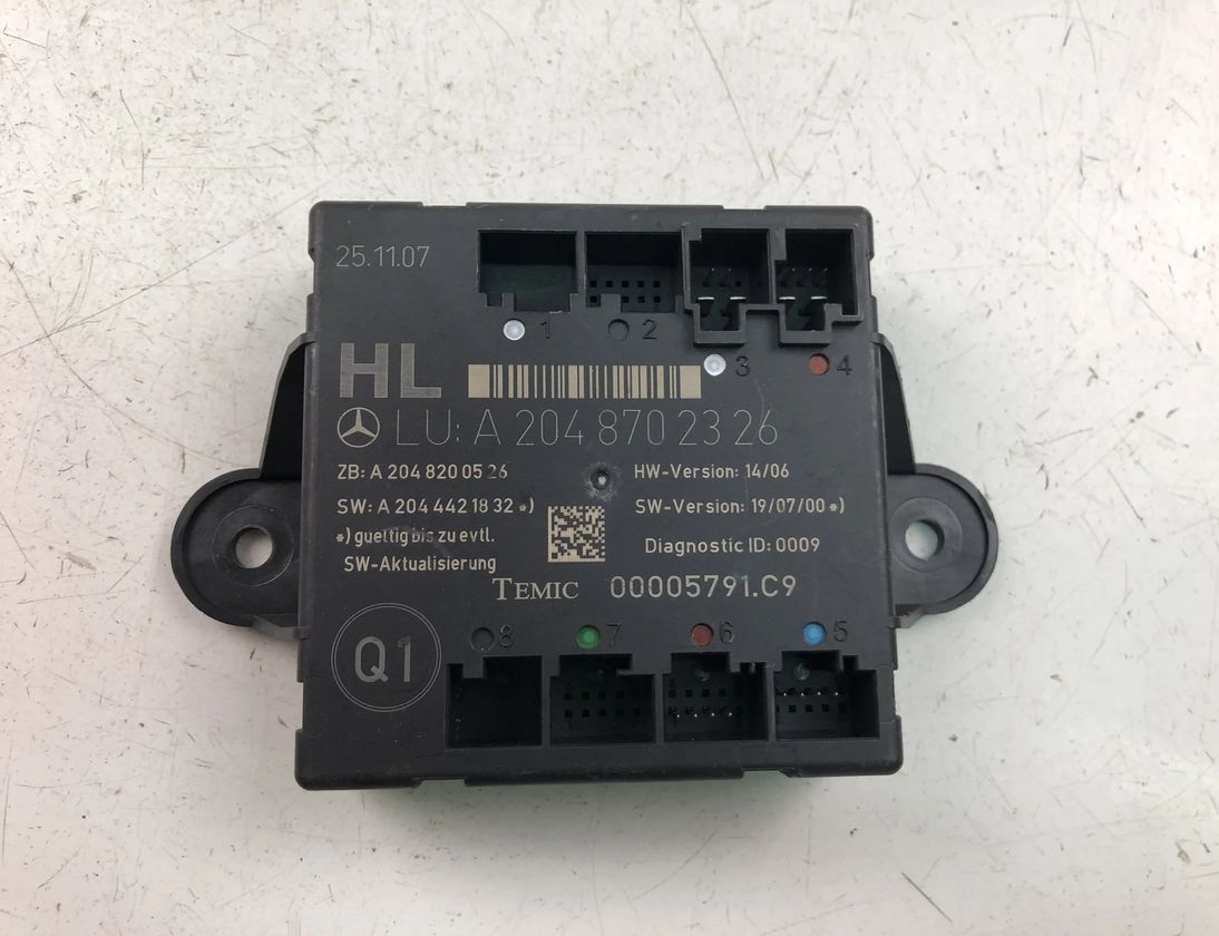MERCEDES-BENZ C-Class W204/S204/C204 (2004-2015) Vadības bloks A2048702326 15138828