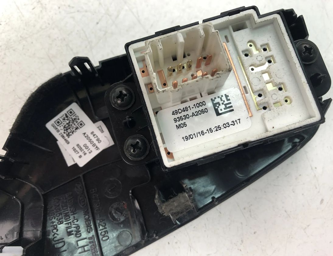 KIA Cee'd 2 generation (2012-2018) Переключатель света 93530-A2050 17176972