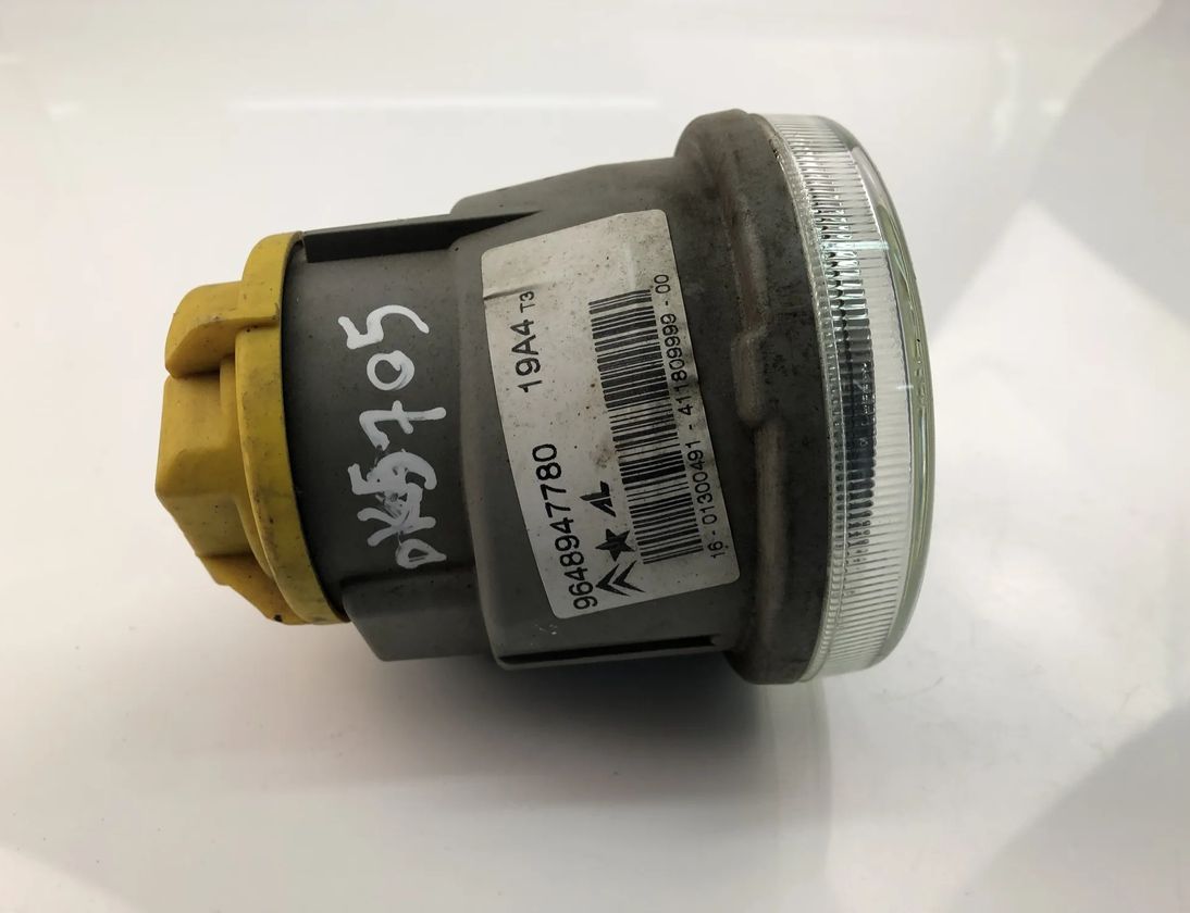 CITROËN C3 1 generation (2002-2010) Front Left Fog Light 9648947780 17917587