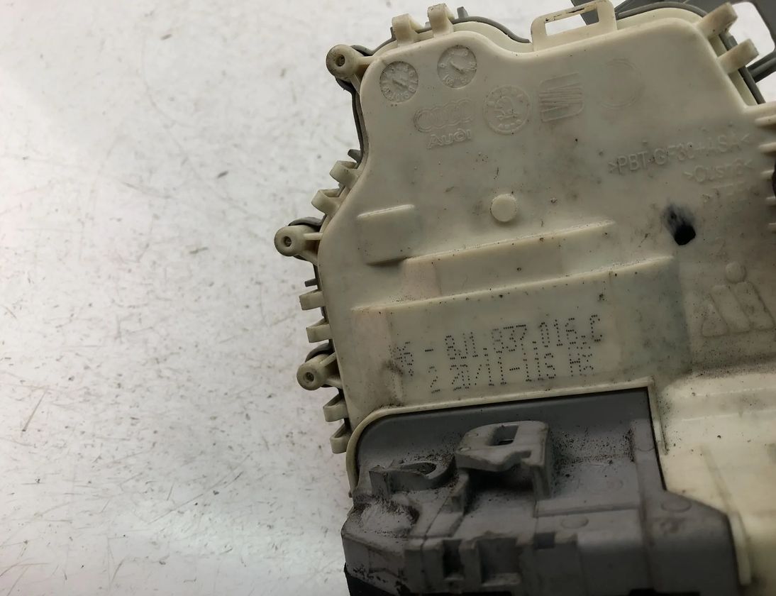 AUDI TT 8J (2006-2014) Priekšējo kreiso durvju slēdzene 8J1837016C 18312989