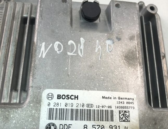 BMW 3 Series F30/F31 (2011-2020) Engine Control Unit ECU 8570931,0281019210 22925247