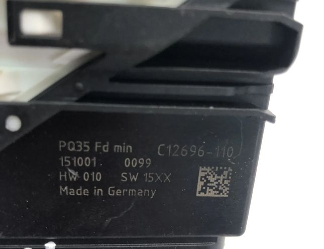 VOLKSWAGEN Tiguan 1 generation (2007-2017) Маторчик стеклоподъемника передней правой двери C12696110 23832175