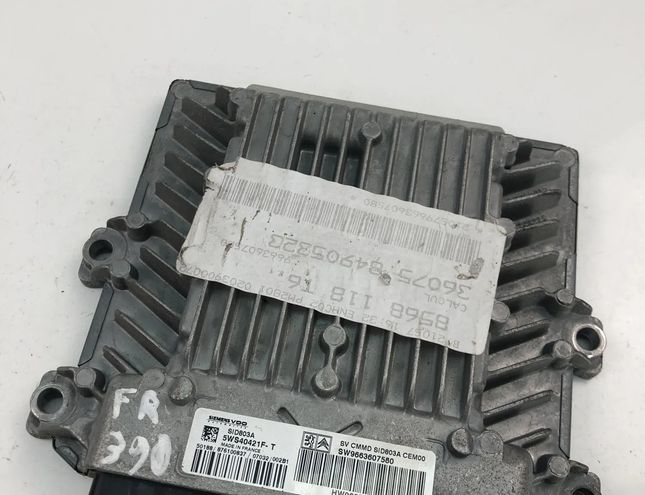 PEUGEOT 407 1 generation (2004-2010) Блок управления двигателем 9663607580,9655534080 24431747