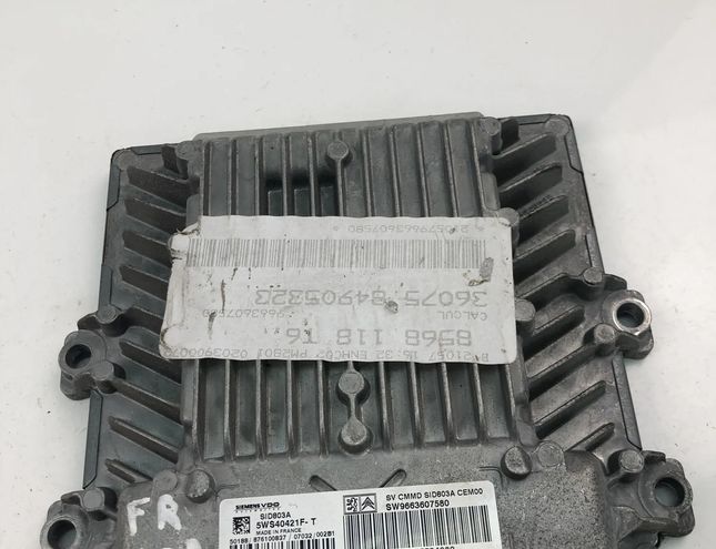 PEUGEOT 407 1 generation (2004-2010) Блок управления двигателем 9663607580,9655534080 24431747