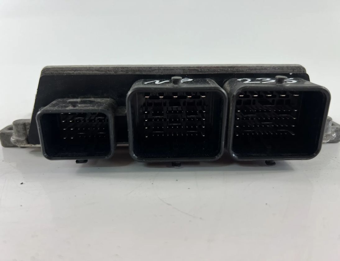 PEUGEOT 208 Peugeot 208 (2012-2015) Блок управления двигателем 9811545080,9800913080 26013935