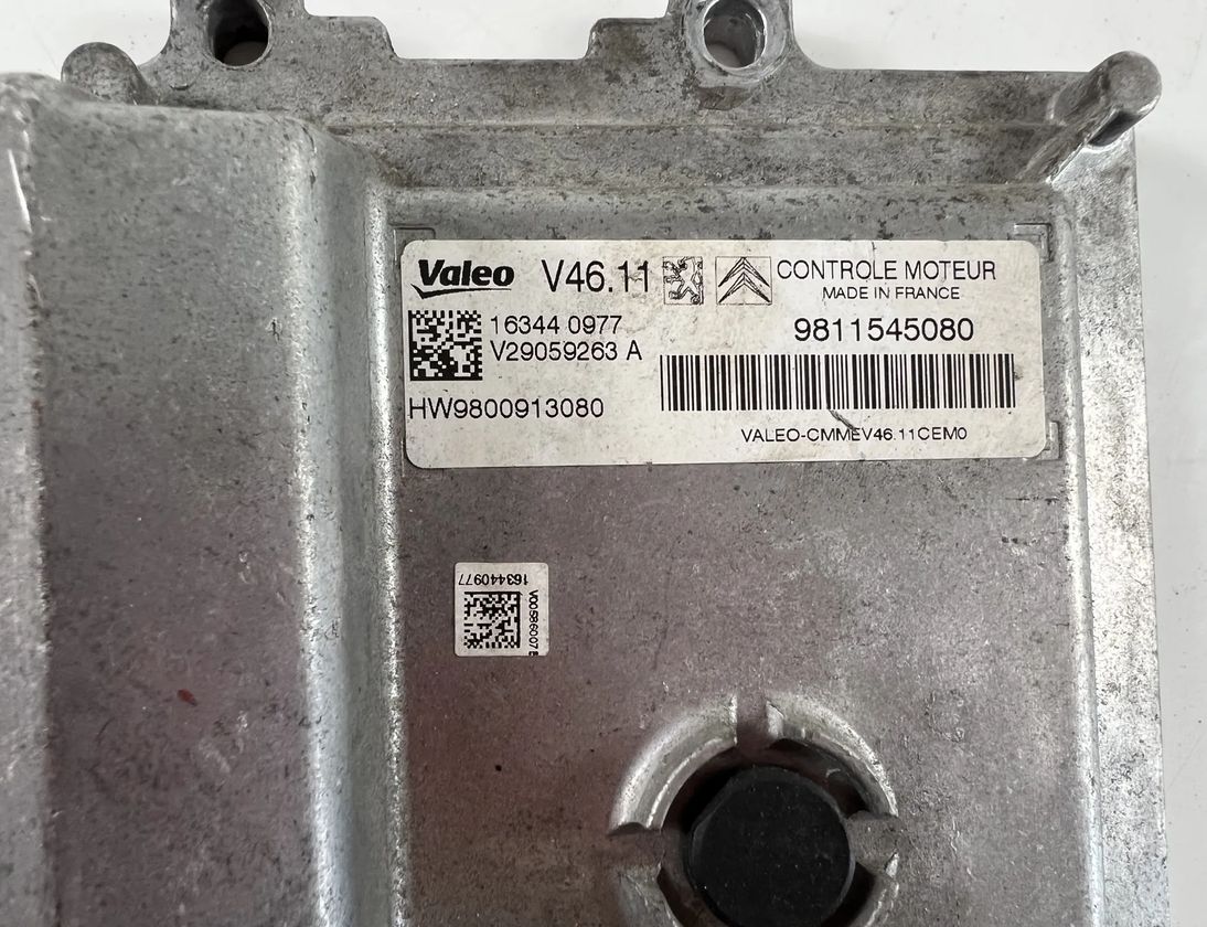 PEUGEOT 208 Peugeot 208 (2012-2015) Блок управления двигателем 9811545080,9800913080 26013935