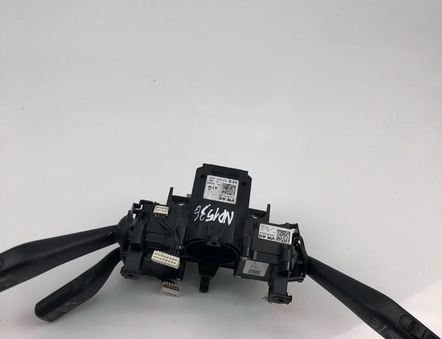 VOLKSWAGEN Golf 7 generation (2012-2024) Pagrieziena rādītāja mehānisms 5Q0953507FT 26285539