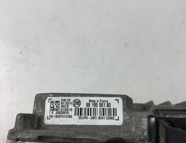PEUGEOT 2008 1 generation (2013-2020) Блок управления 9819596180 28134656