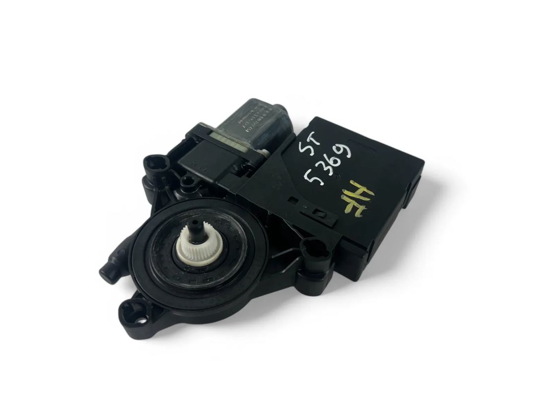 VOLKSWAGEN Passat B7 (2010-2015) Маторчик стеклоподъемника передней левой двери 3AA959702A 28882853