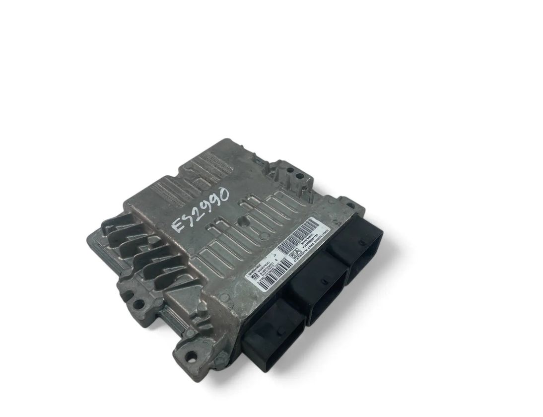 PEUGEOT 508 1 generation (2010-2020) Engine Control Unit ECU 9676760880,S180123001E 29371935