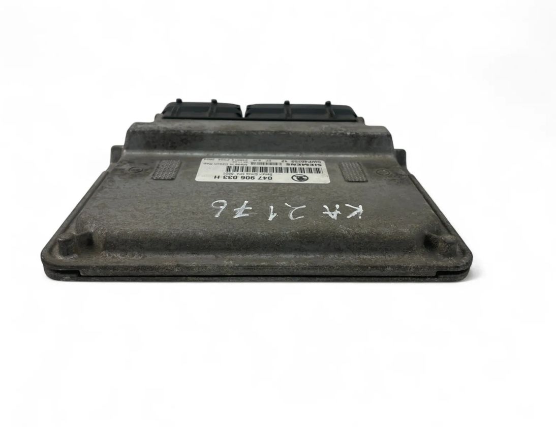 SKODA Fabia 1 generation  (2004-2007) Блок управления двигателем 047906033H 30358163