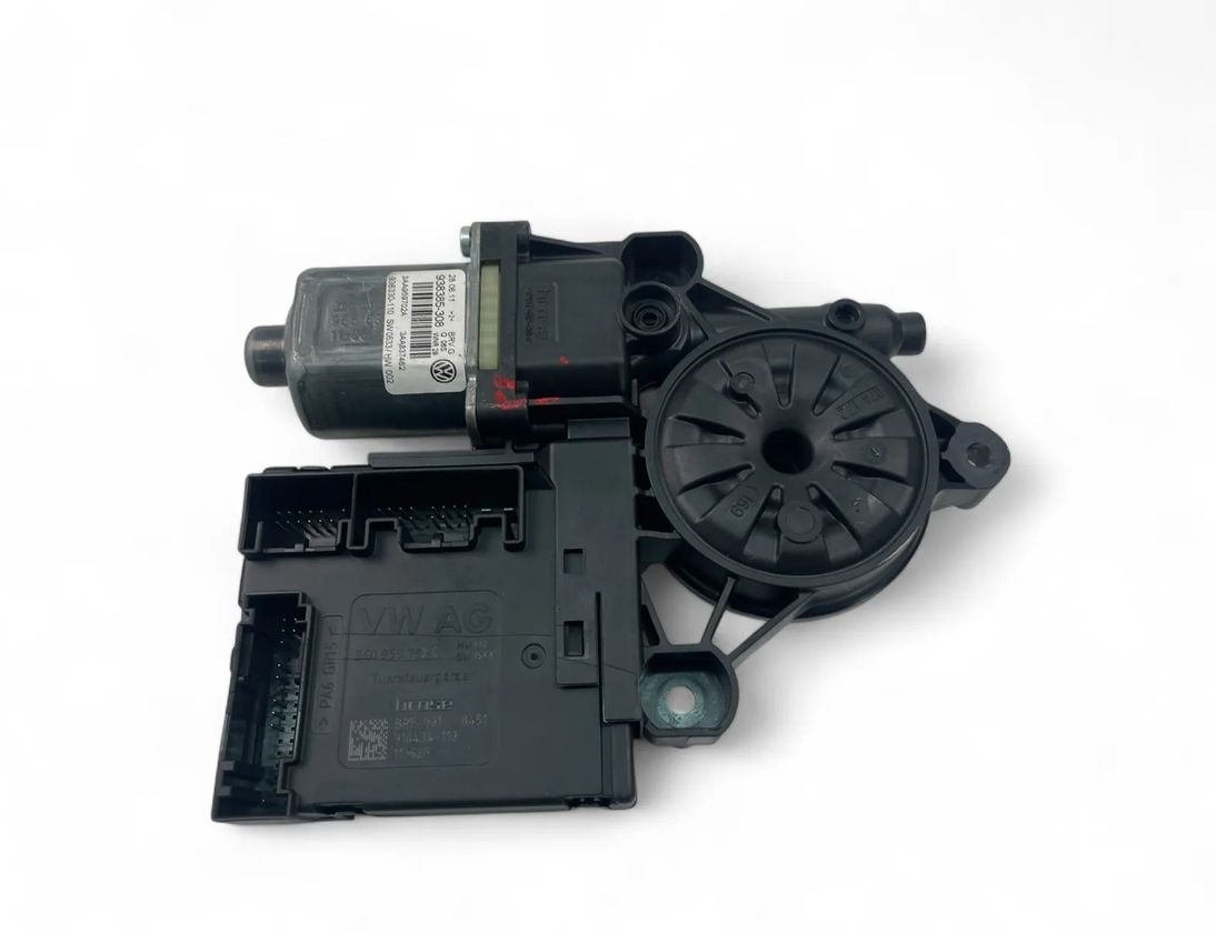 VOLKSWAGEN Passat B7 (2010-2015) Front Right Door Window Control Motor 3AA959702A 30494367