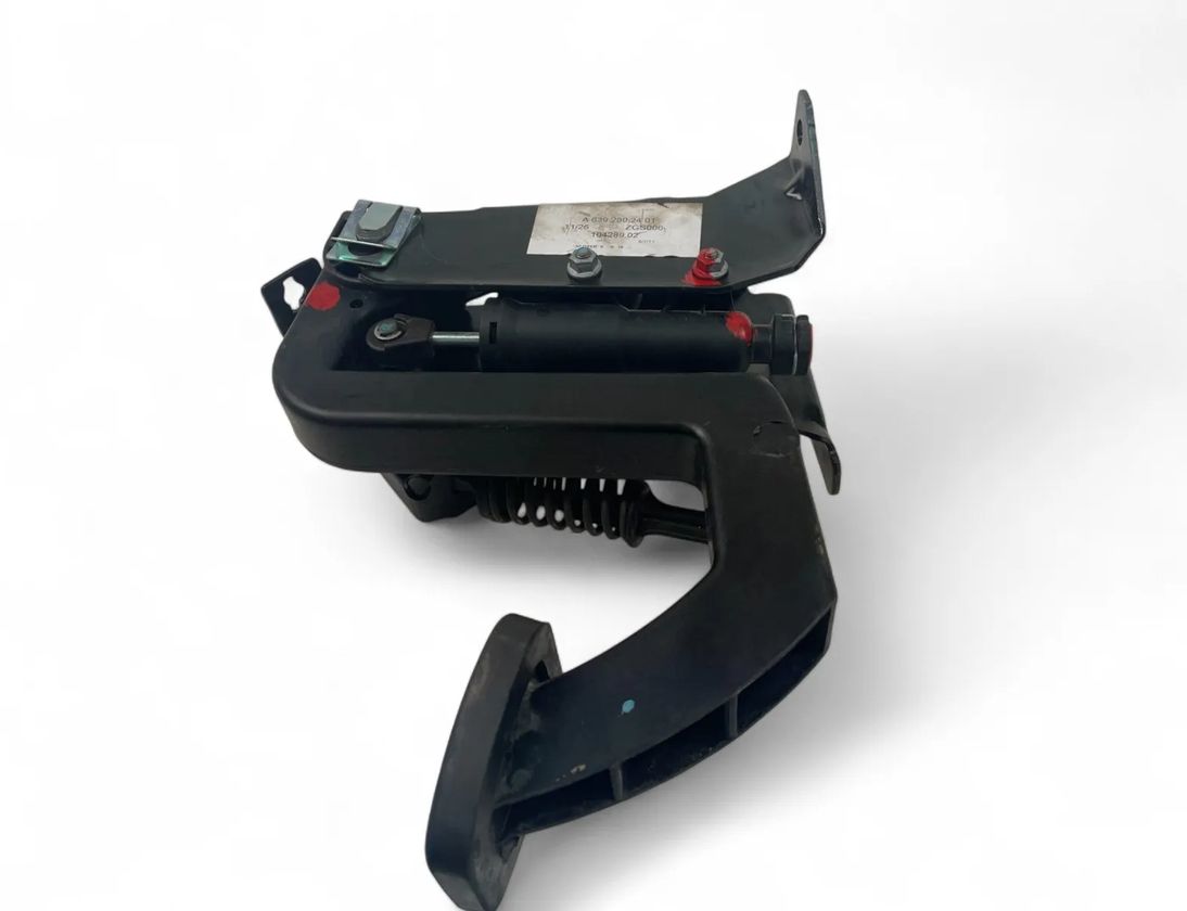 MERCEDES-BENZ Viano W639 (2003-2015) Держатель педали акселератора A6392902401 30711337