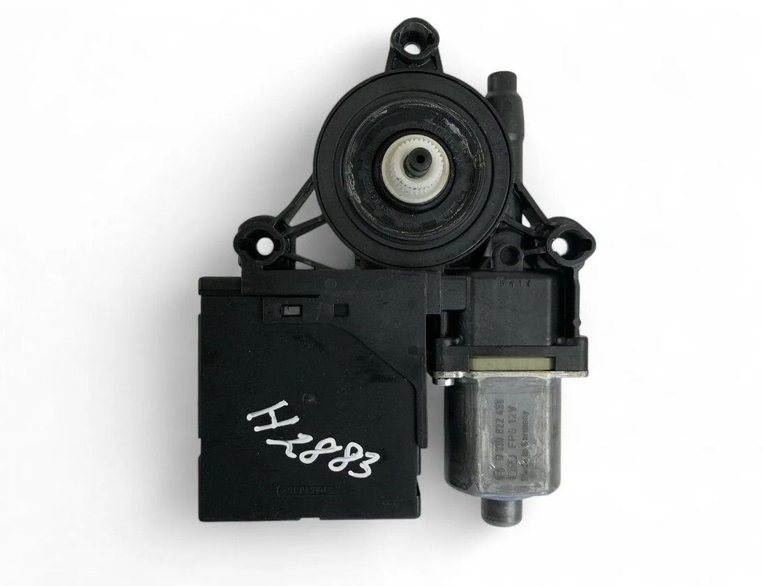 VOLKSWAGEN Passat B7 (2010-2015) Front Right Door Window Control Motor 3AA959701A 31991698