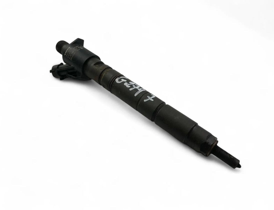 VOLVO XC60 1 generation (2008-2017) Fuel Injector 31272690 32046688