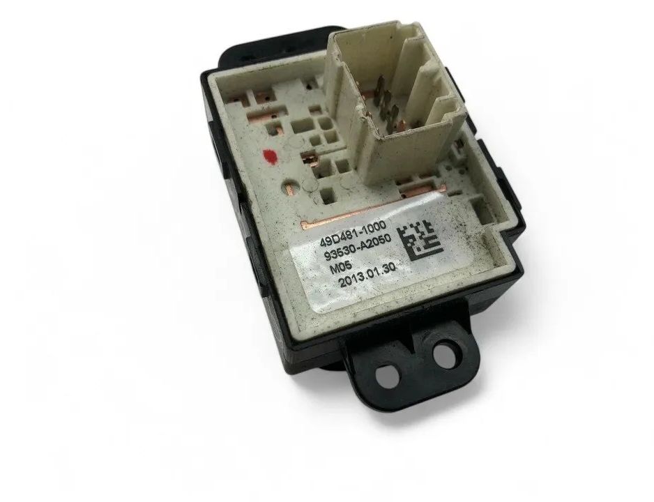 KIA Cee'd 2 generation (2012-2018) Mirror adjustment switch 93530-A2050 32057277