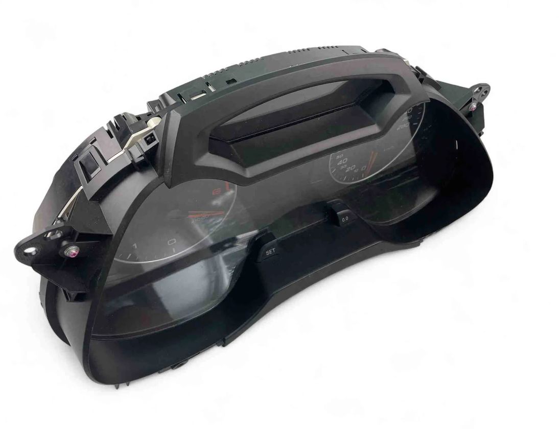 AUDI A4 B8/8K (2011-2016) Instrumentu panelis/spidometrs 8K0920930D 32468849