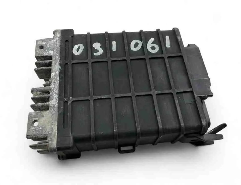 PEUGEOT 205 1 generation (1983-1998) Engine Control Unit ECU 0280000724 32587380